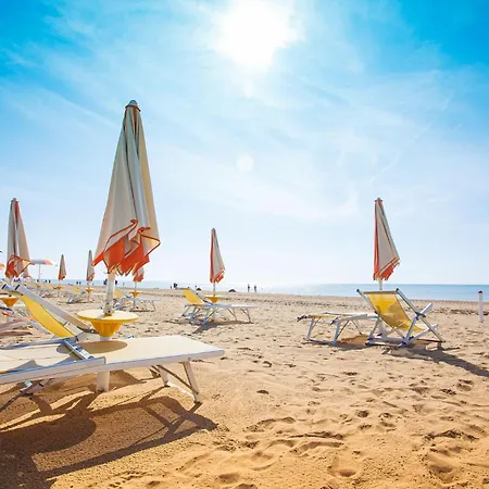 Apartman Peaceful Village With Pool